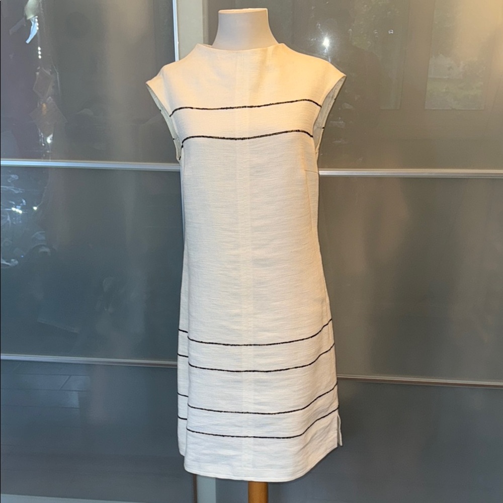 Elegant Cream Sleeveless Dress